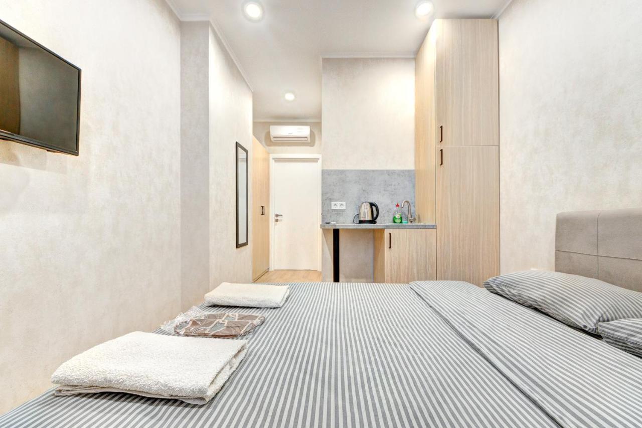 1 Room Apartment Near National Circus Kyjev Exteriér fotografie